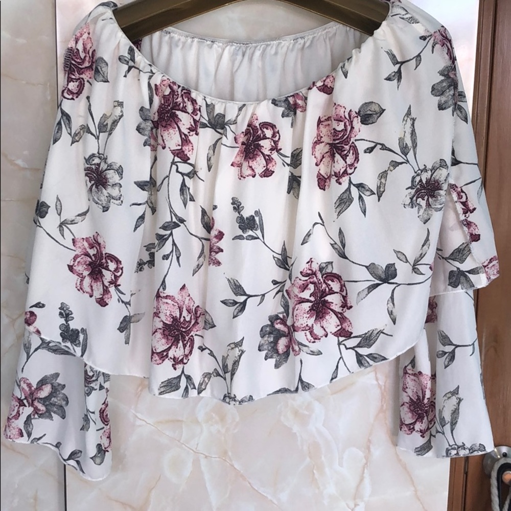 Off the shoulder floral crop top
